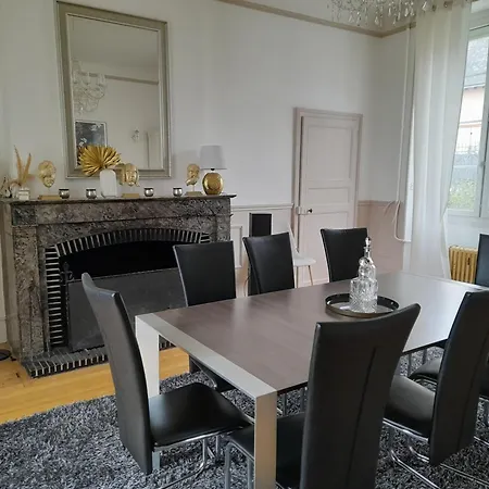 Chez Delphine Et Bob -ancienne Maison De Tanneurs ホームステイ